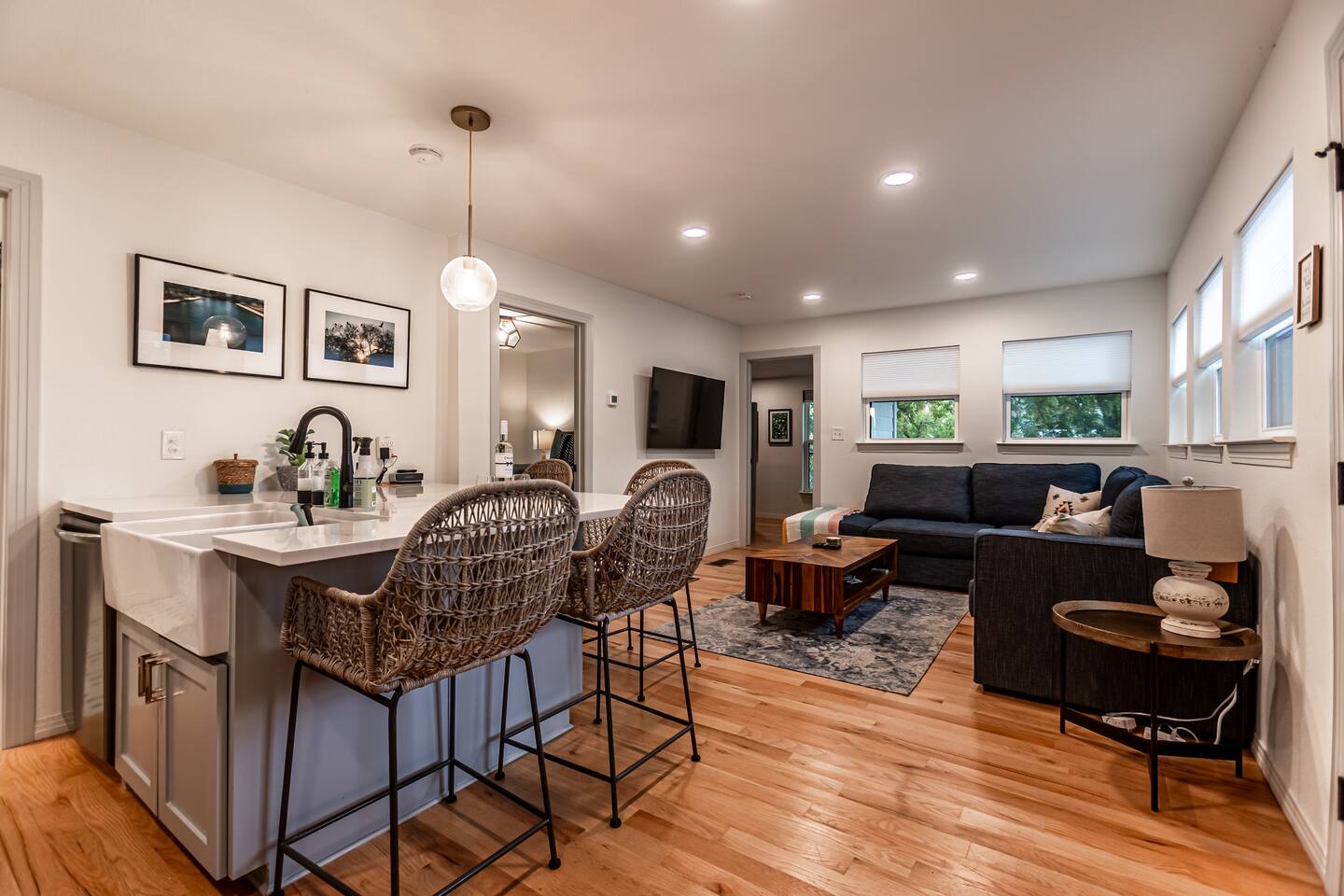 River Front, Huge Deck, Fire Pit, Paddle Boards