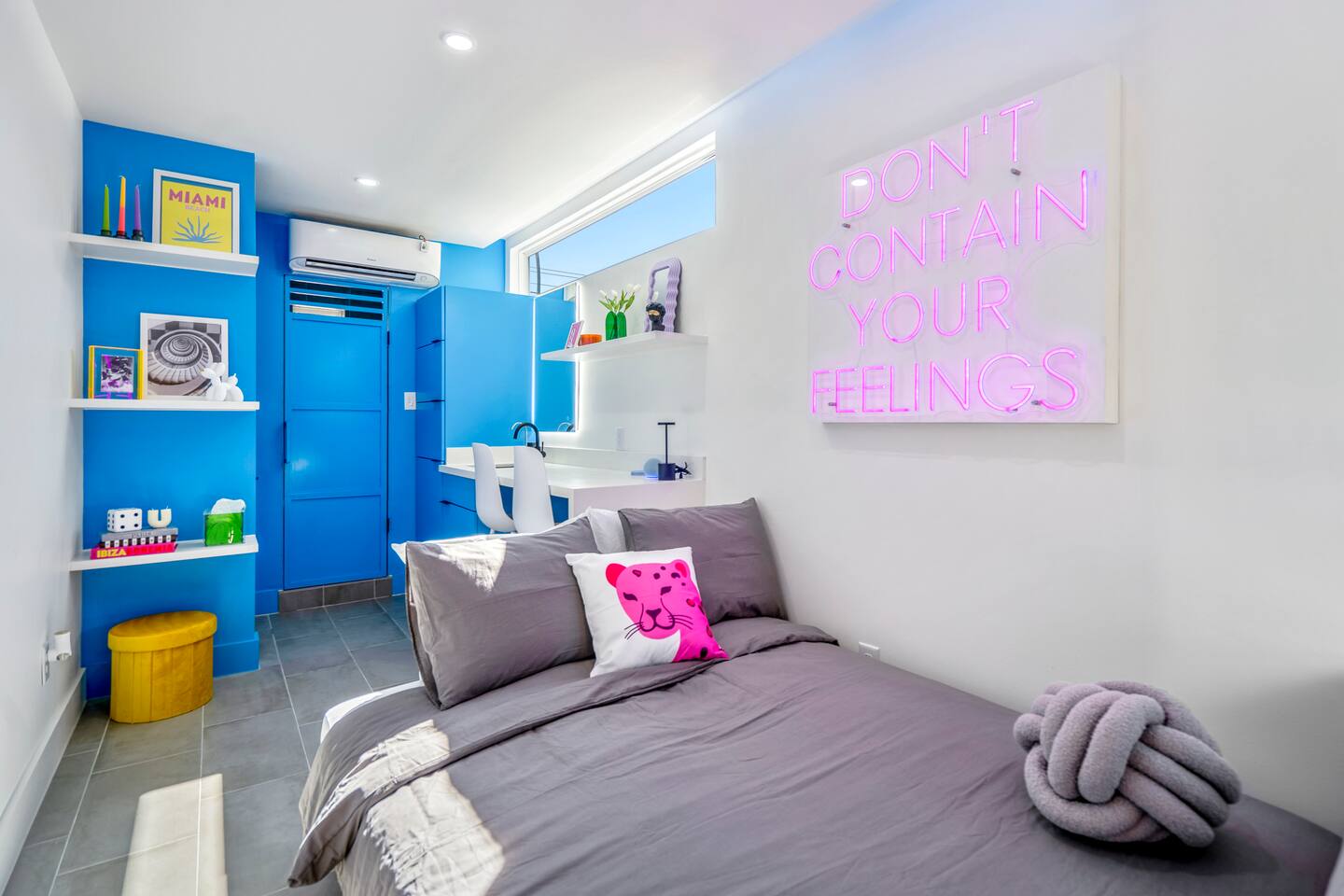 Blueberry Container @EADO Juice Box