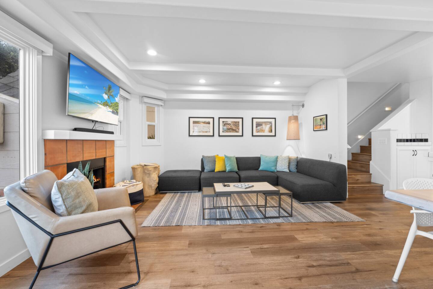 Ocean Views Steps to Beach Parking - Sleeps 8