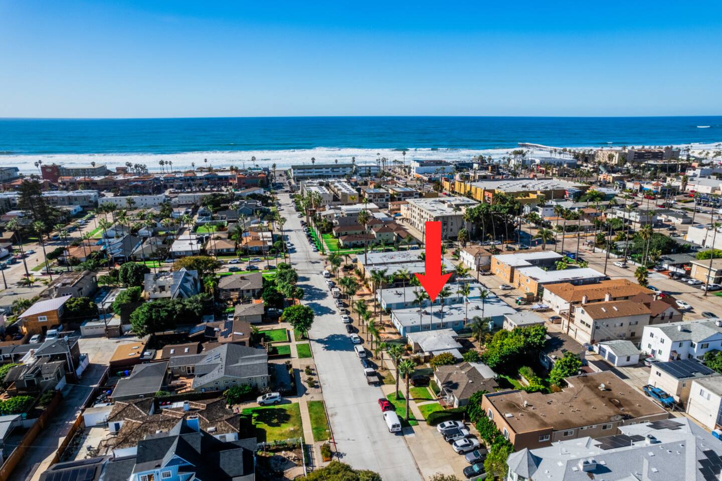 Beachside Retreat: Central PB Studio w AC/Parking