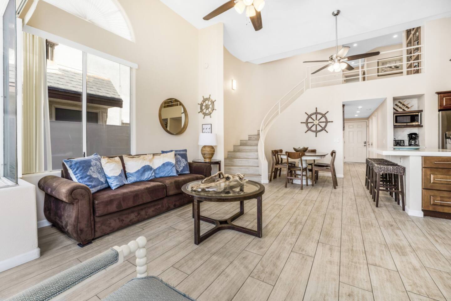 Mission Beach 3 Bed-Parking-BBQ-Beach Access