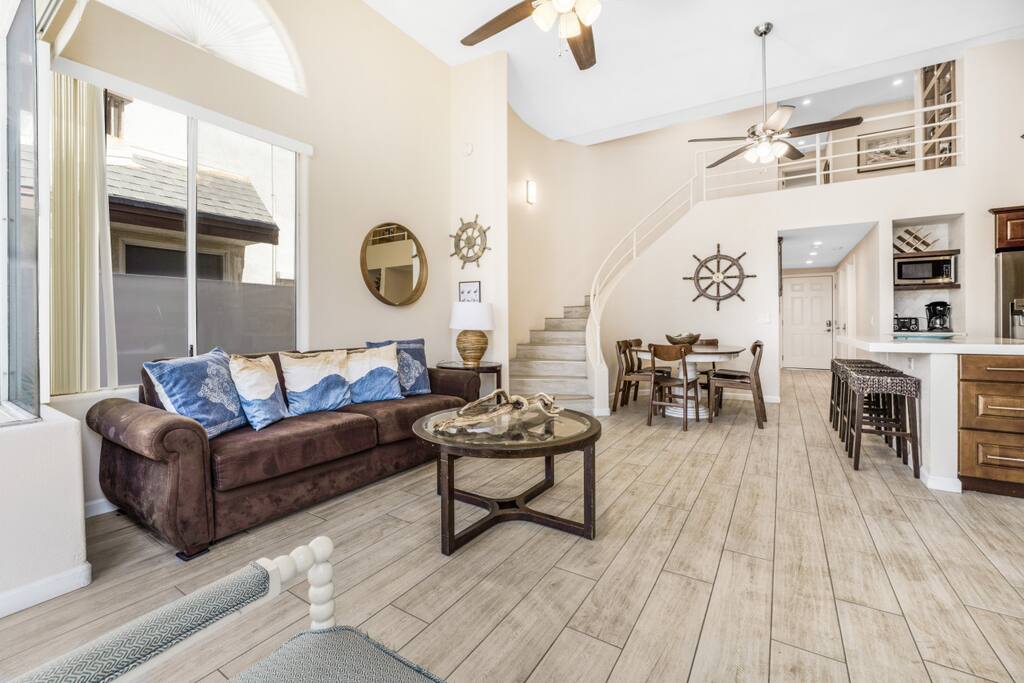 Mission Beach 3 Bed-Parking-BBQ-Beach Access