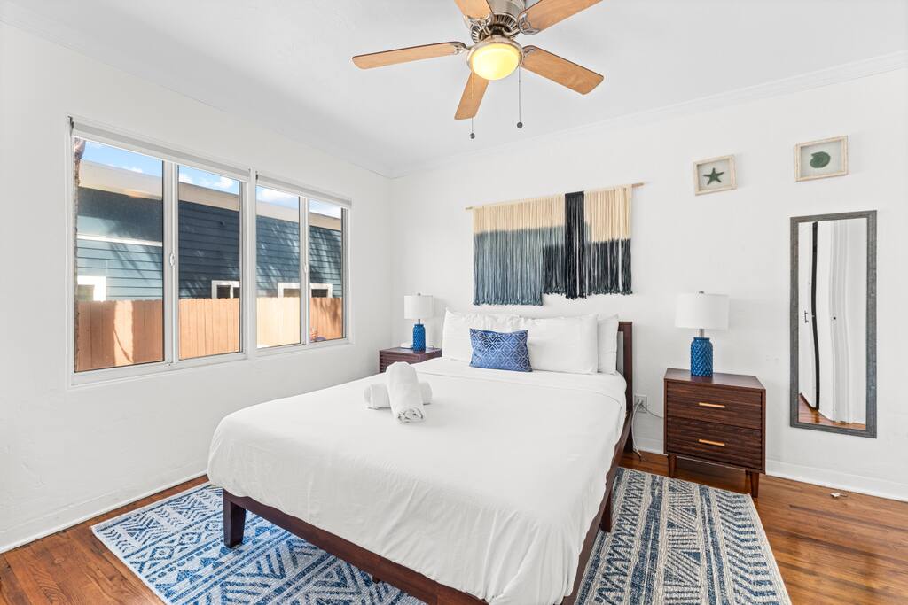 Private OB 1BR Home w/ AC, Yard, Parking, Pets