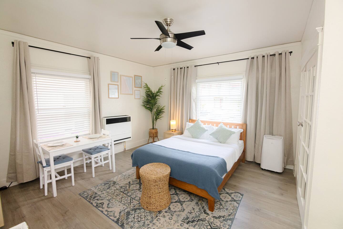 Coastal Suite by Downtown, Cnv Cntr, Pike, Beach