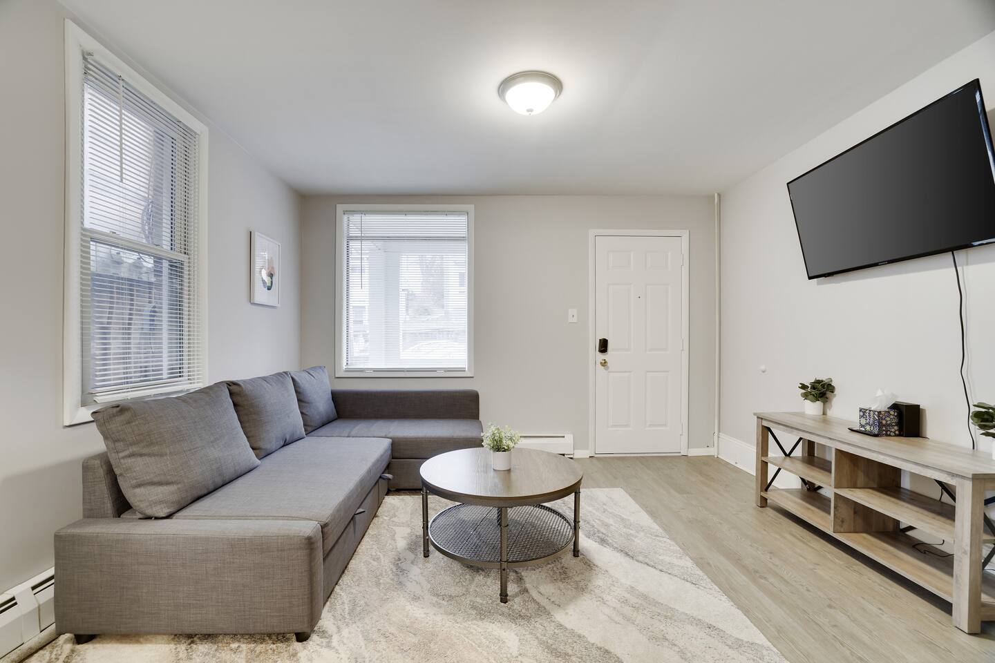 Spacious Sanctuary + Modern Touches + Free Parking