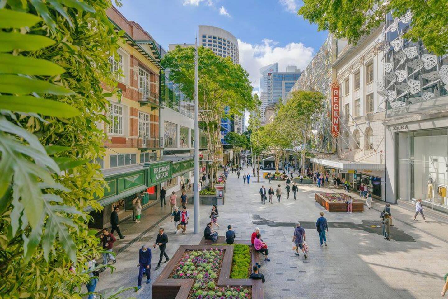 City Vibes: Step outside and explore vibrant shopping and delightful dining right at your doorstep!