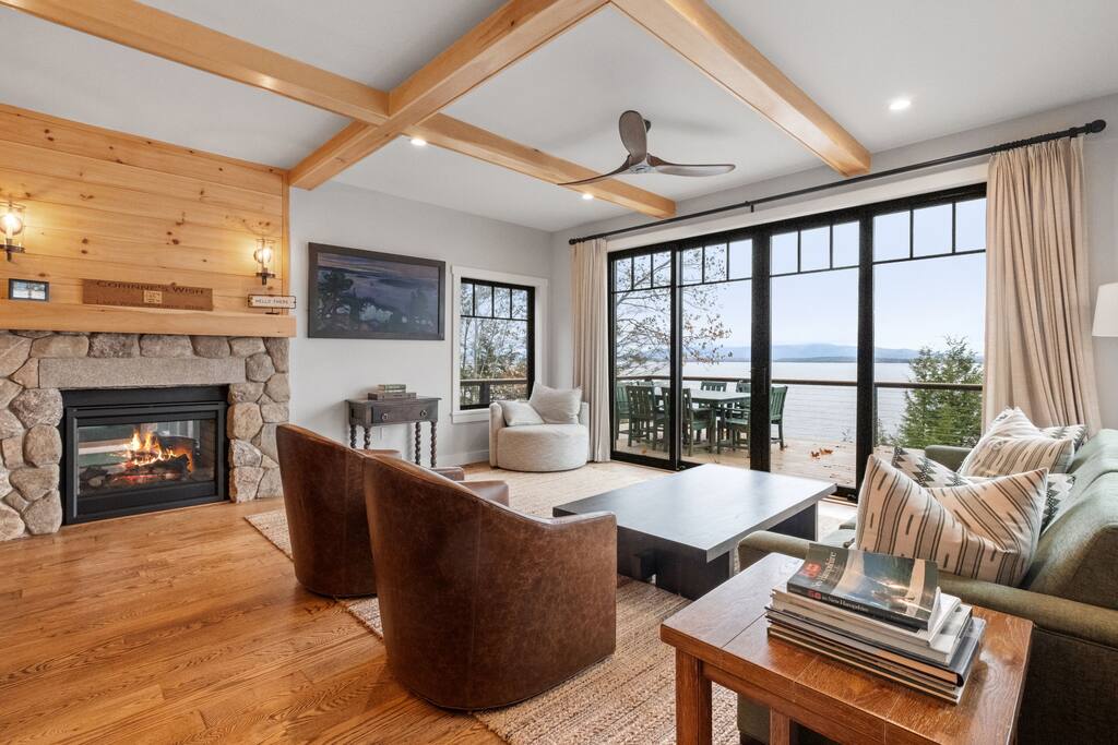 Welcome to Corinne's wish - Lake Winnipesaukee