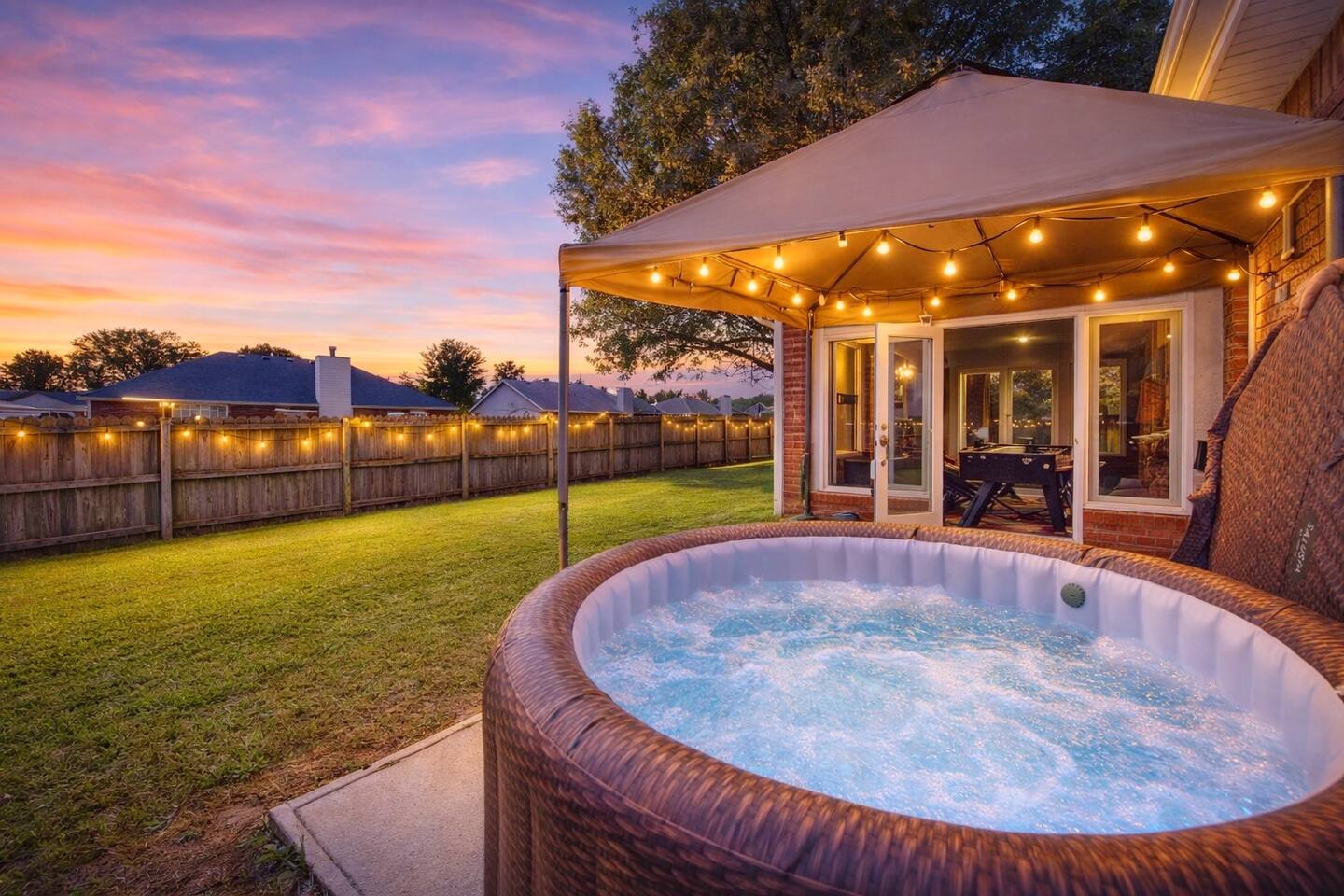 NWA Retreats: Walmart Headquarters Getaway with Hot tub and Game room