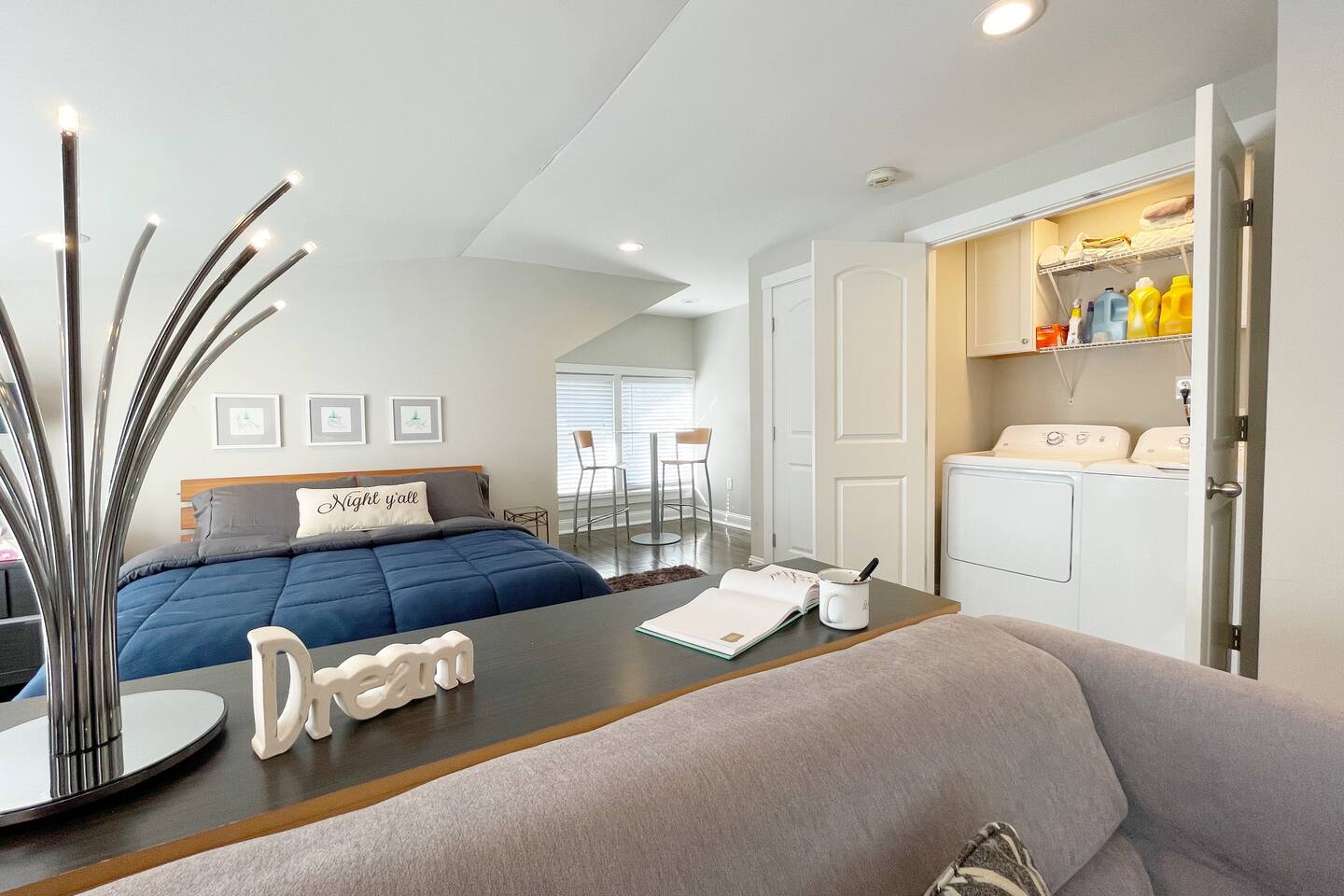 Central Midtown Studio- Walkable to Overton Square