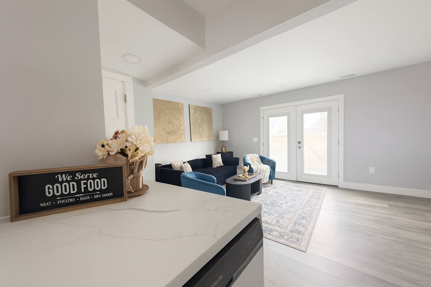 Walk to Mass Ave | Near Lucas Oil | Free Parking