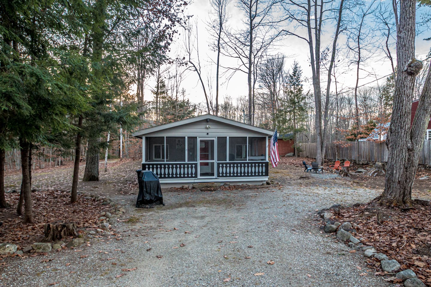 Quaint Madison Dog Friendly Cottage