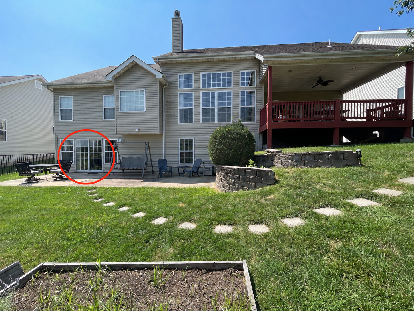 Private entrance and patio