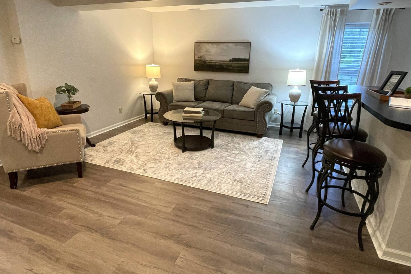 Spacious living room where the twin roll away bed or the queen size double high inflatable mattress can go