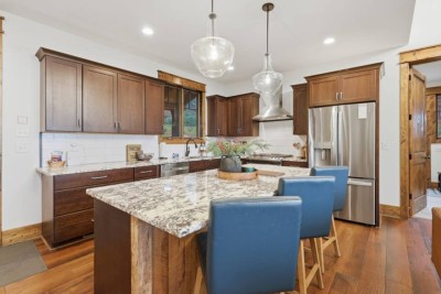 Eagle’s Nest with VIEWS! Fire Pit, Hot Tub Luxury! photo 11