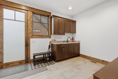 Eagle’s Nest with VIEWS! Fire Pit, Hot Tub Luxury! photo 7