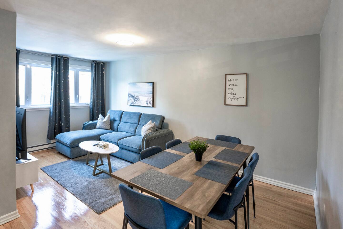 3BR 6Beds 5min Walk  Metro Free Parking Place Bell - Apartment