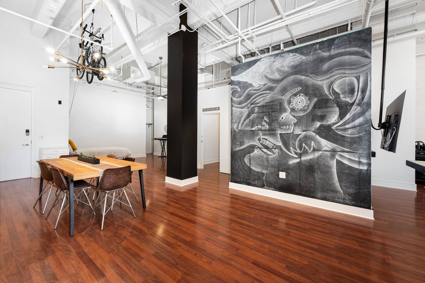 The Maxx Moses Art Loft — Downtown San Diego CT