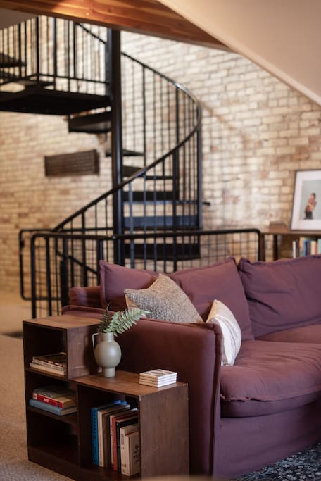 Historic Top-Floor | Downtown TC | Beach & Dining