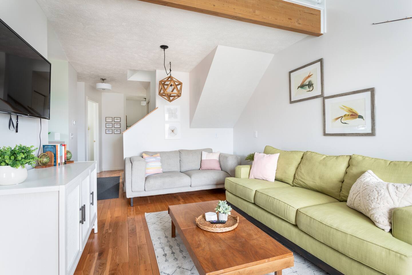 Trailside Townhouse: Walk Everywhere