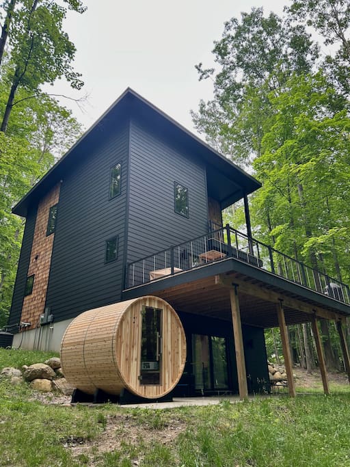 Modern Retreat Near TC & Trails | Sauna