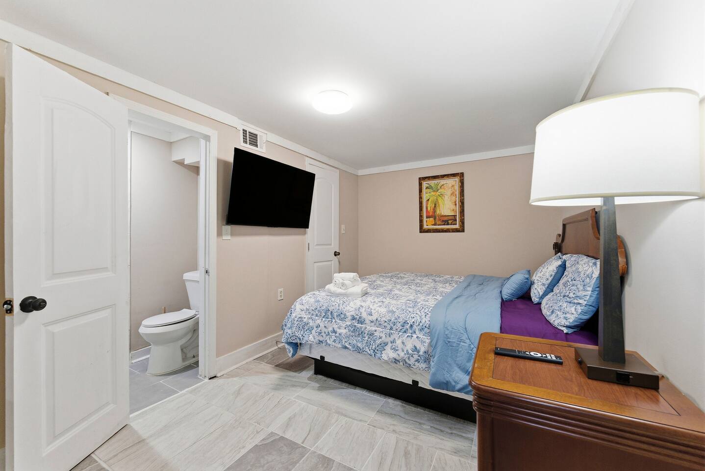 The Serenity En-Suite by Deity Villas