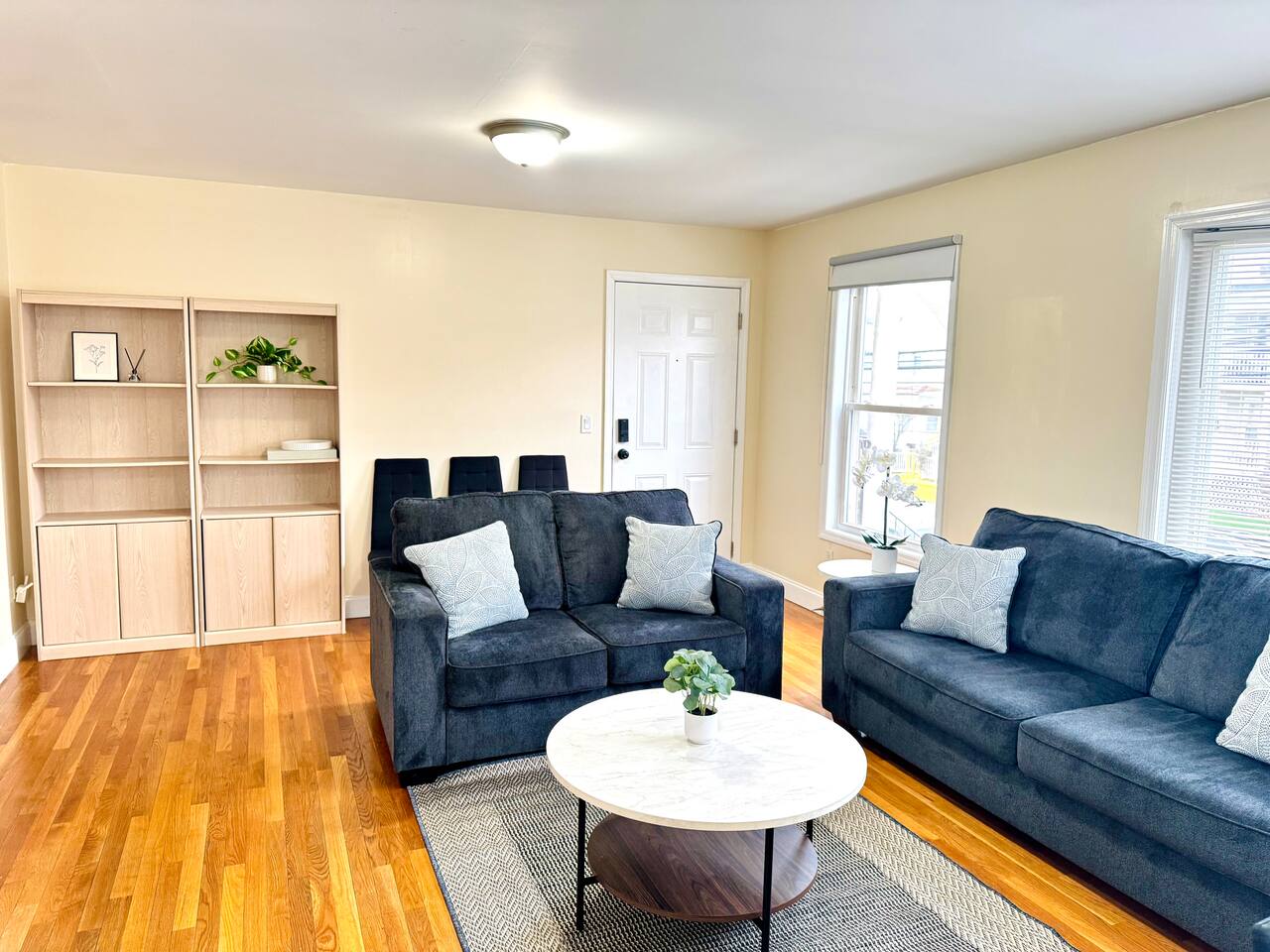 NYC Getaway • Parking • Wi-Fi • Smart TV