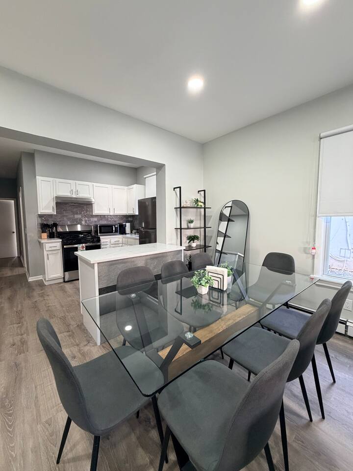 Modern|Newly Renovated|3Bedroom|2Bath|Parking|NYC