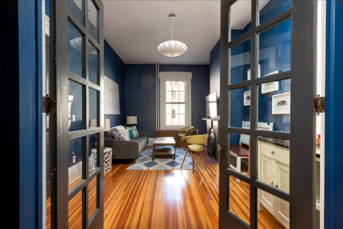 Cozy Guest Suite in Historic Hudson Home