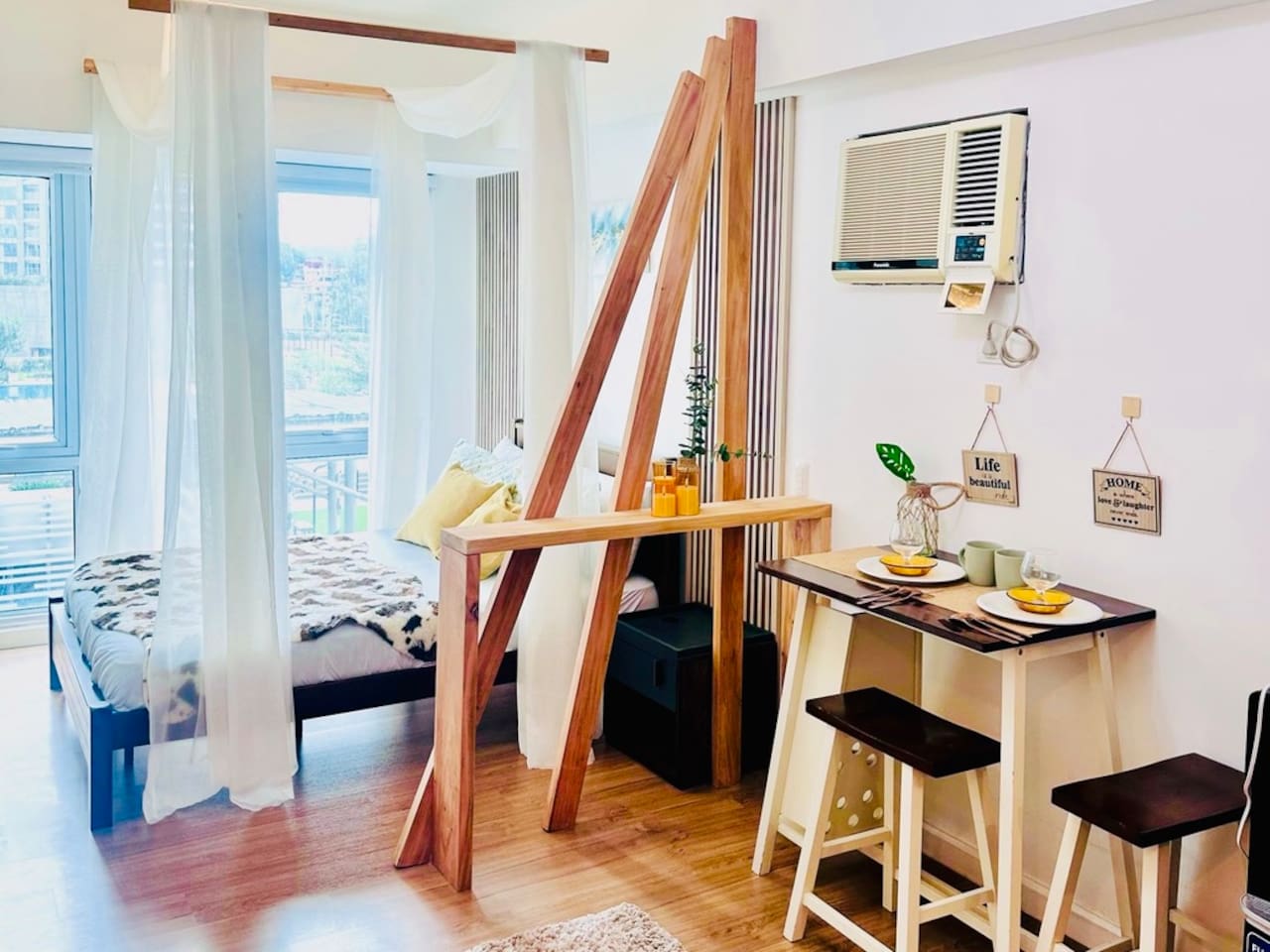 Abreeza Mall | Queen bed | Pool | Kitchen | T2-815