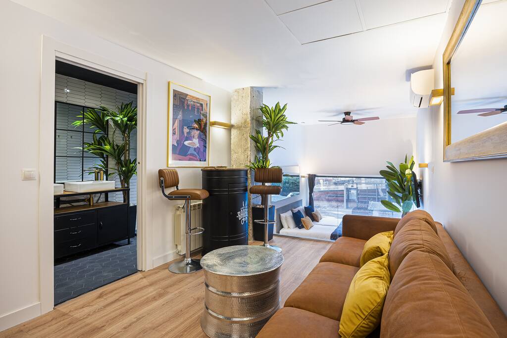 La Latina-City Centre-WiFi-A/C-SmartTV