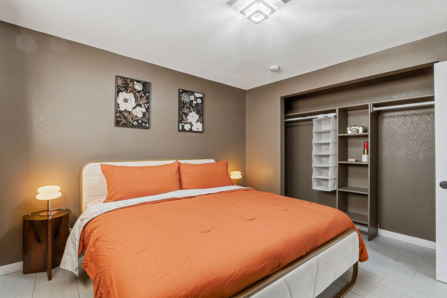 Vintage Vista | Private & Central 1BD Full Bath