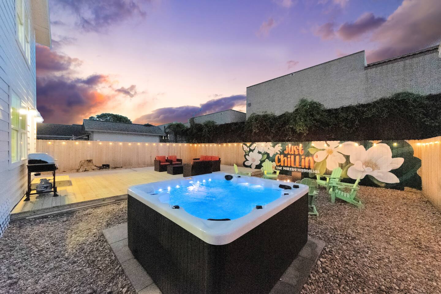 The Maltby Magnolias Unit A *Hot Tub*Sleeps 8