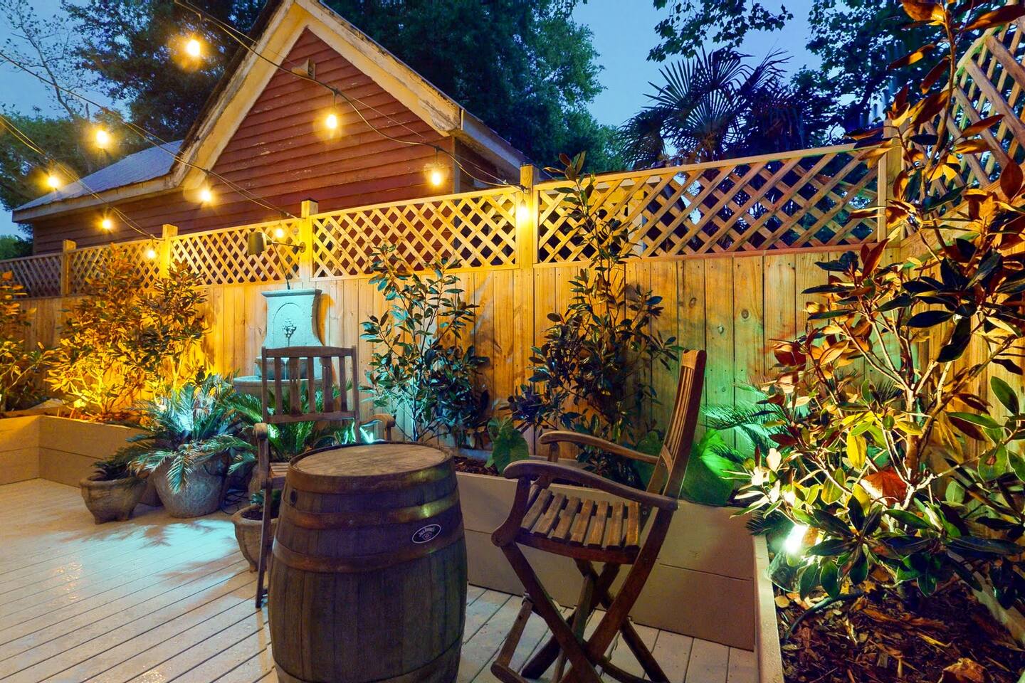 Historic Yet Modern 2BR 1BA Near DT