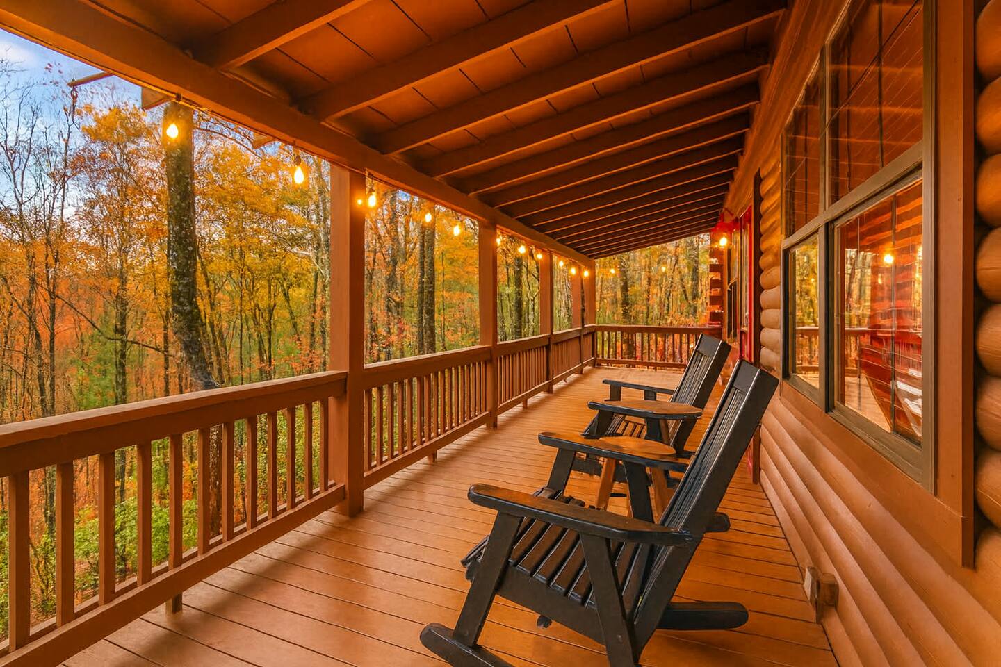 Cozy Blue Ridge Cabin • Firepit • Pet Friendly