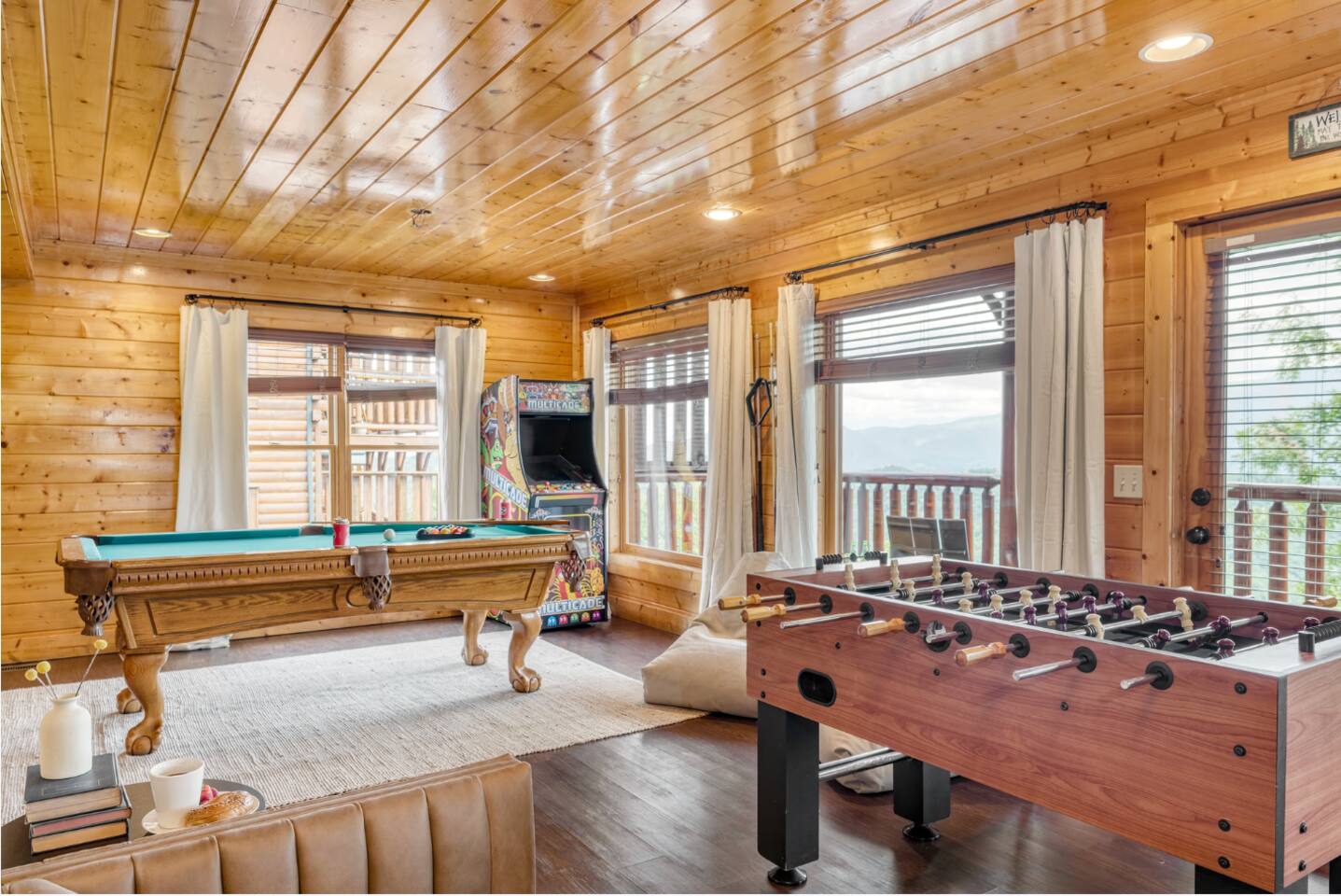 The Ultimate Smokies Lodge W/Hot Tub-Gameroom!