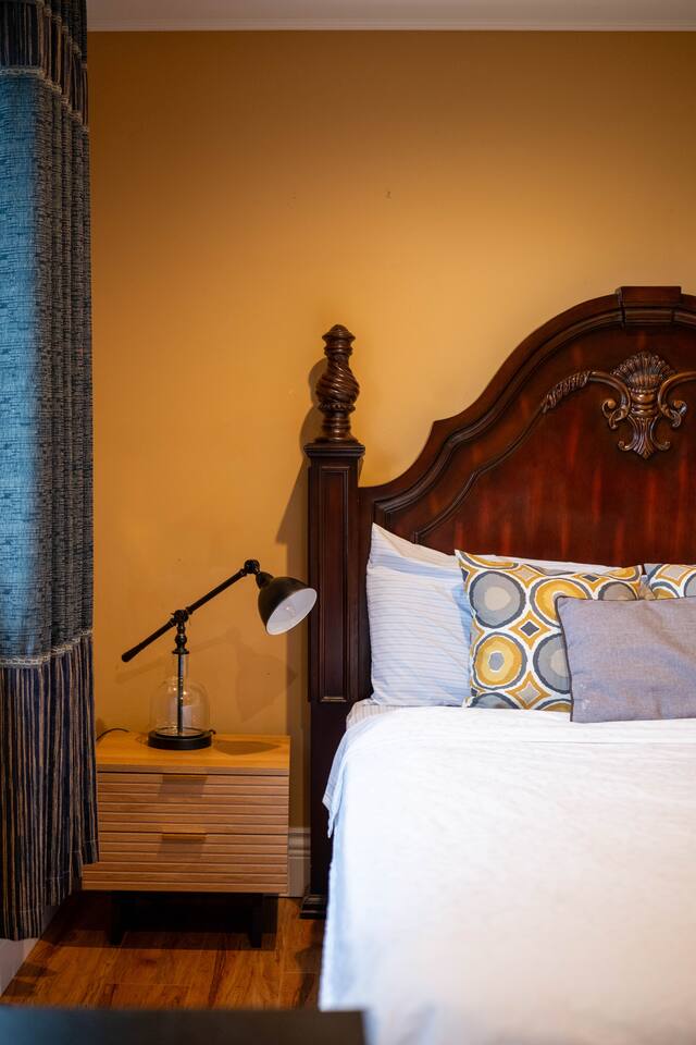 Richmond Luxury Homestay private bathroom suite