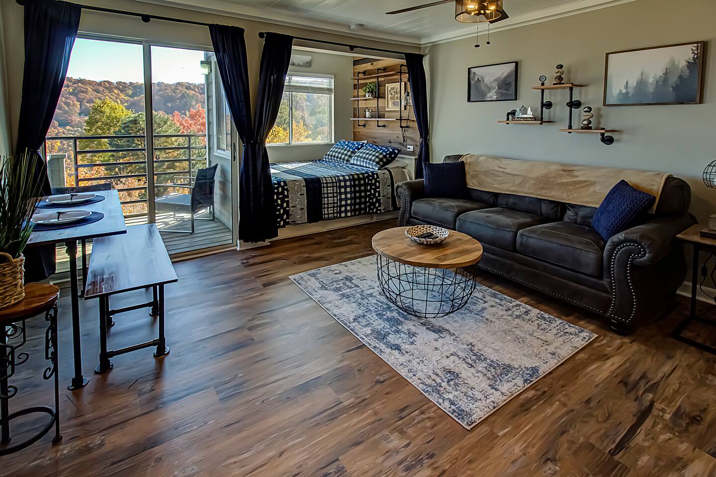 NEW Mountain Studio w/Modern Industrial Vibe+Views