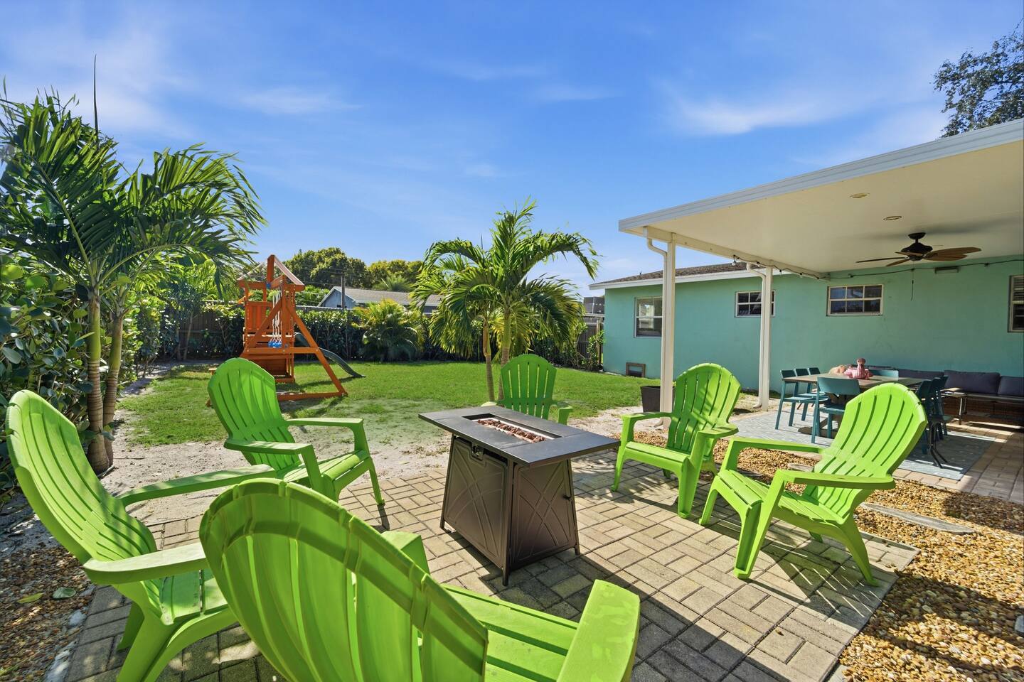 Family-Friendly WPB Retreat w/ Yard & Fire Pit