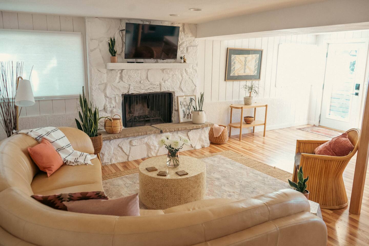 Pikes Peak Mountain View ★ 2 Bd Suite ★ 2 Kings