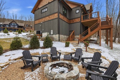Cozy Modern Mountain Cabin w/ Hot Tub + Fire Pit! photo 2