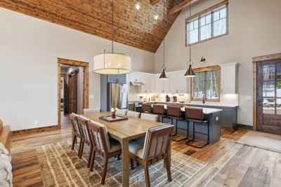 Cozy Modern Mountain Cabin w/ Hot Tub + Fire Pit! photo 10