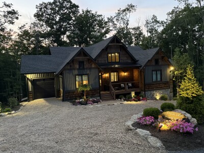 Five Fox Den - Cabin Rental in Beech Mountain, NC