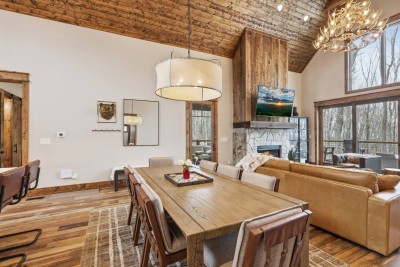 Cozy Modern Mountain Cabin w/ Hot Tub + Fire Pit! photo 11