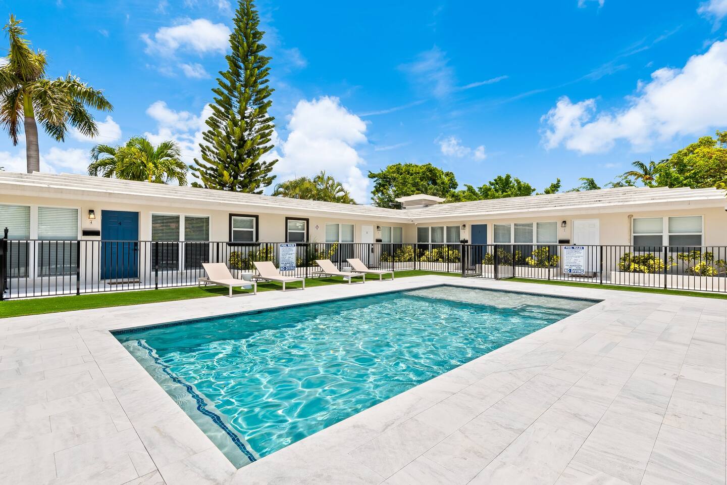 Middle River Suites  Unit #4