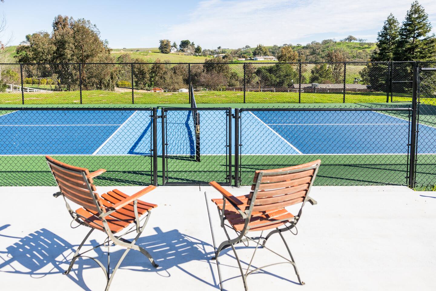 Diamond Sky Ranch- Hot Tub, Pickleball, BBQ & More