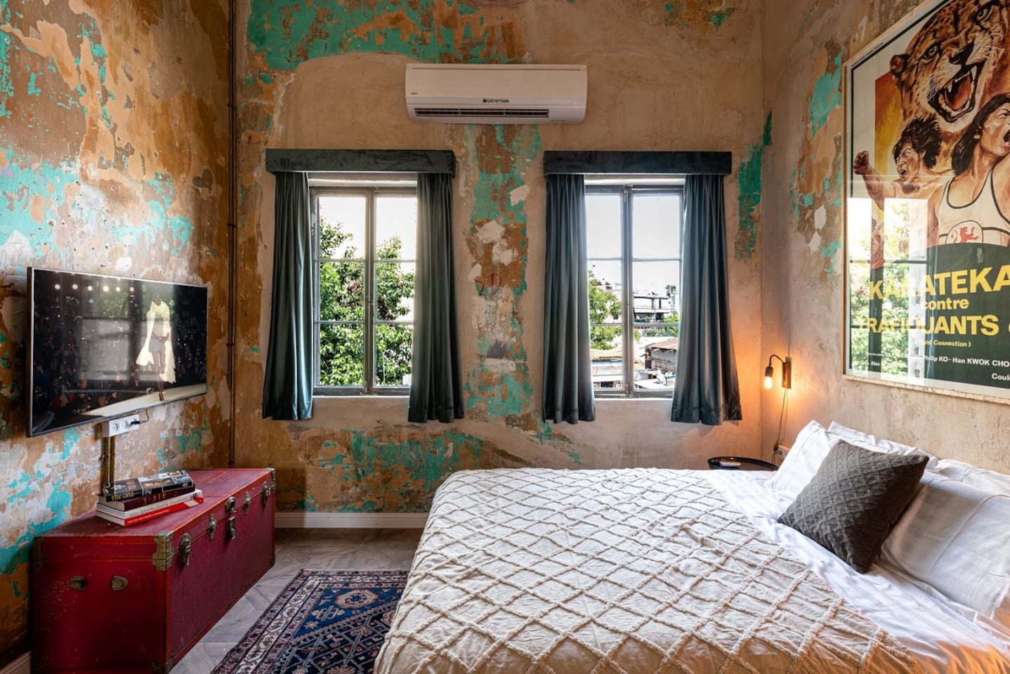 Private studio in high level complex-Best location