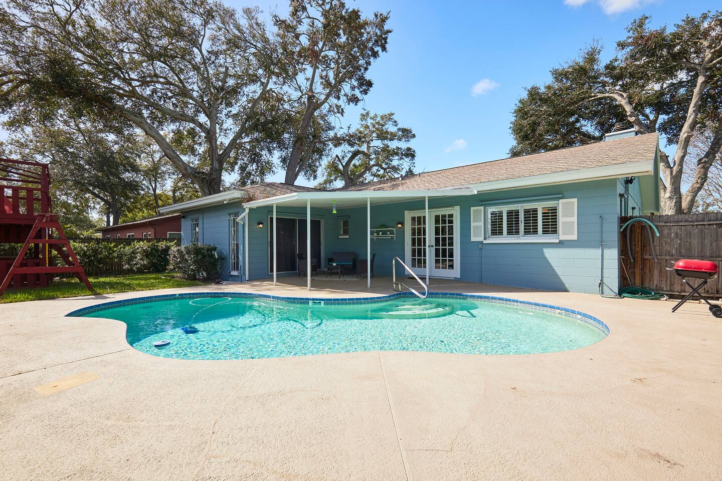 Palm Harbor Oasis - Pool + Near Honeymoon Island