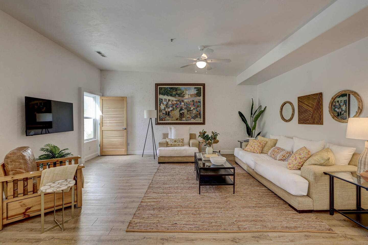 Spa*Pool*Gym*Pickle ball Large & Luxurious Villa