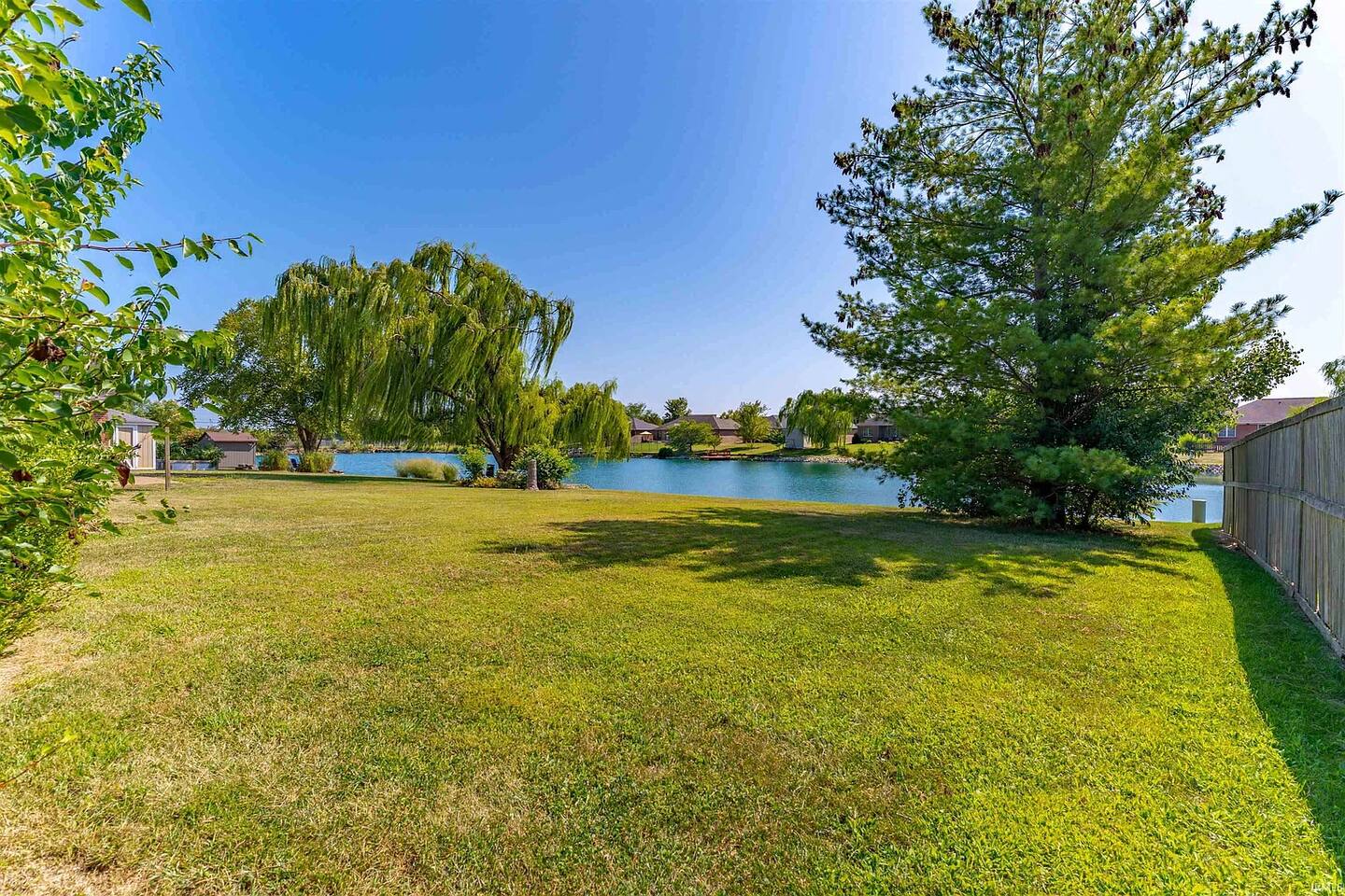 Shoreham Luxe | Vibrant 4BR\2.5BA with Waterfront photo 5