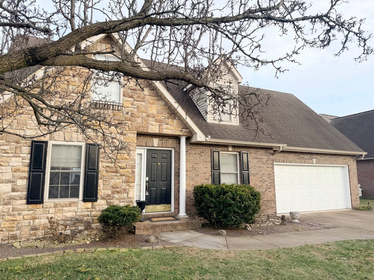 Shoreham Luxe | Vibrant 4BR\2.5BA with Waterfront